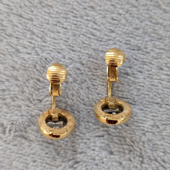 Vintage Givenchy two tone clip on earrings - Picture 4 of 12